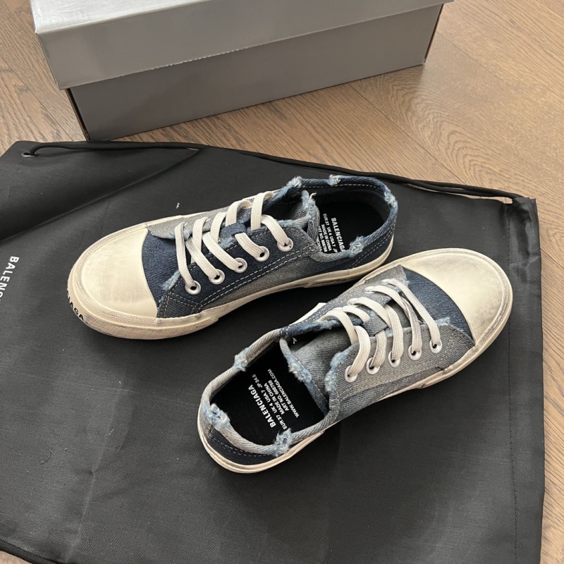 Balenciaga Sneakers